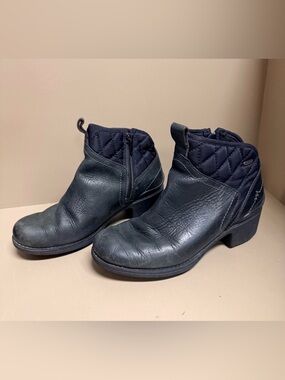Merrell Chateau Ankle Boots Womens 6.5 Black Waterproof Leather Quilted